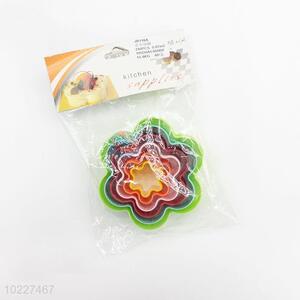 Flower shaped cookie cutter cake mould