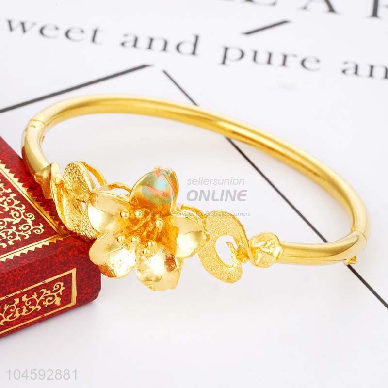 gold bracelet design for women