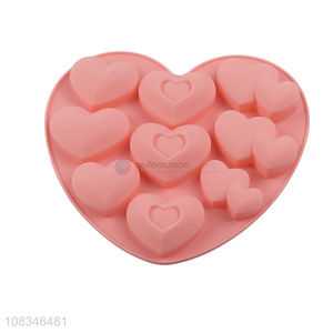 Good quality creative <em>love</em> cake mould kitchen silicone mould