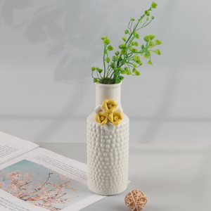 Hot Selling Ceramic Flower Vase for <em>Centerpiece</em> Book Shelf Decor