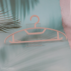 Good Quality Durable Wide Thick Non-Slip Plastic <em>Clothes</em> Hangers for Adults